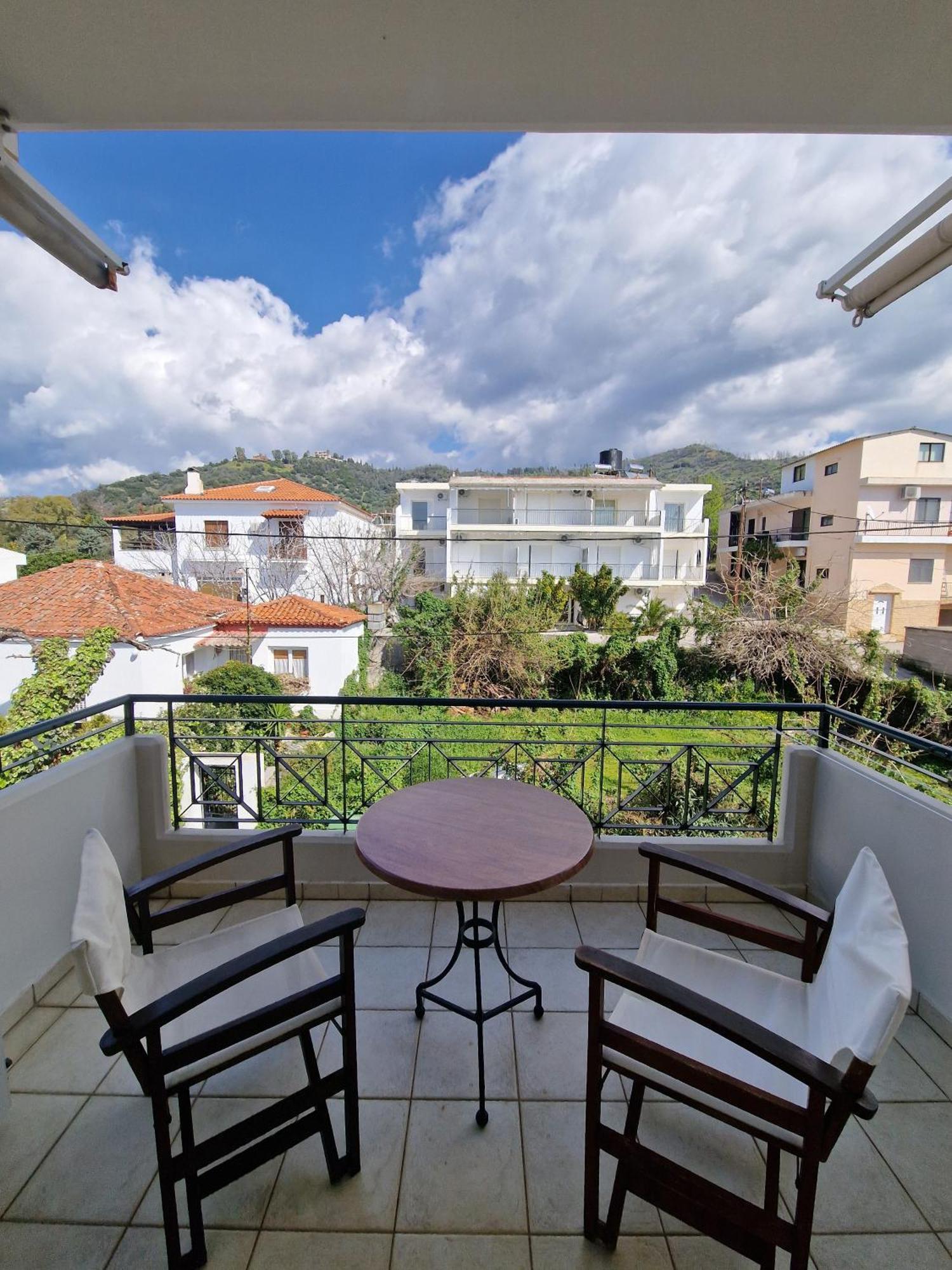Aparthotel Porto Xronia Khrónia Zewnętrze zdjęcie