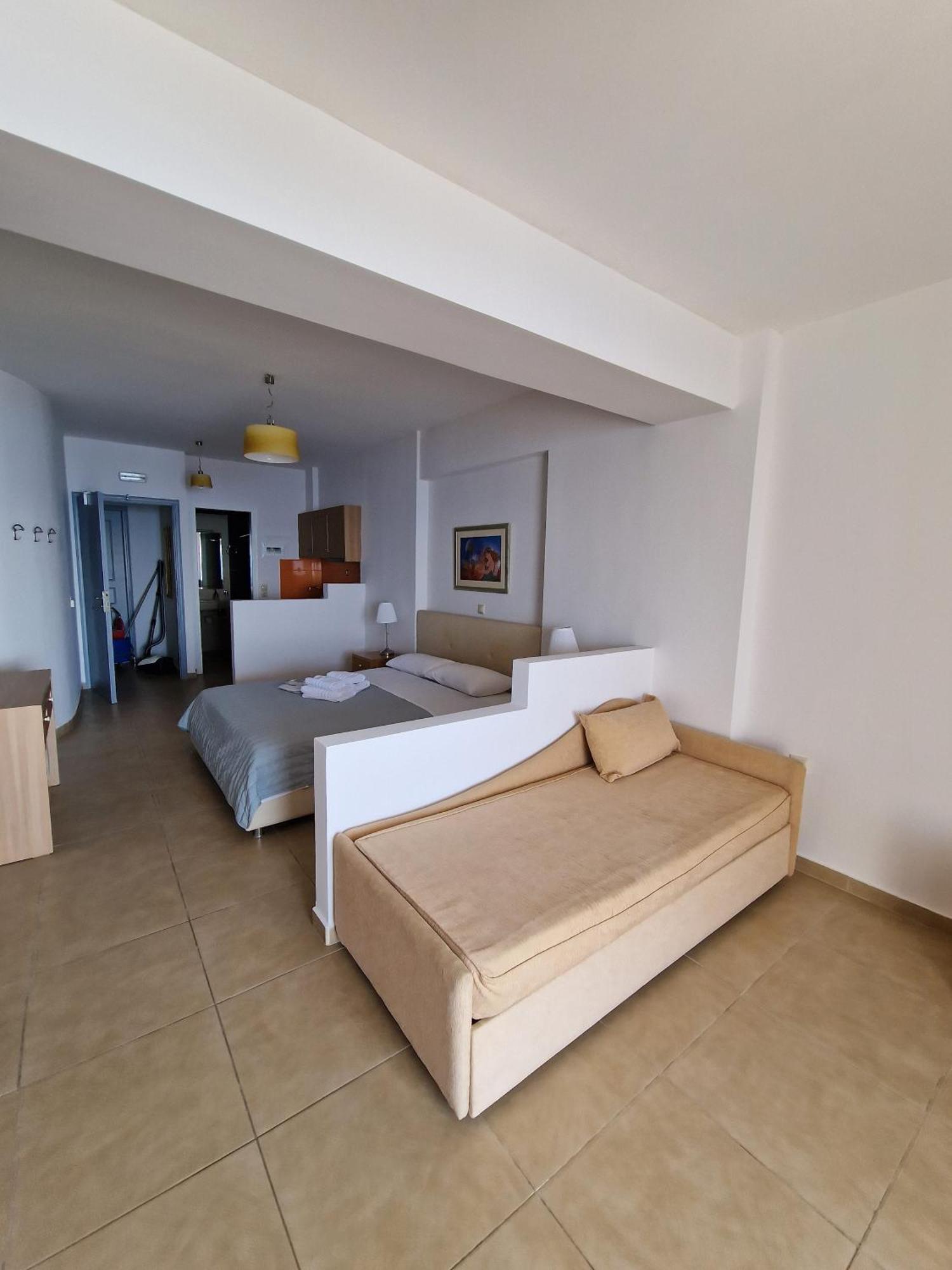 Aparthotel Porto Xronia Khrónia Zewnętrze zdjęcie