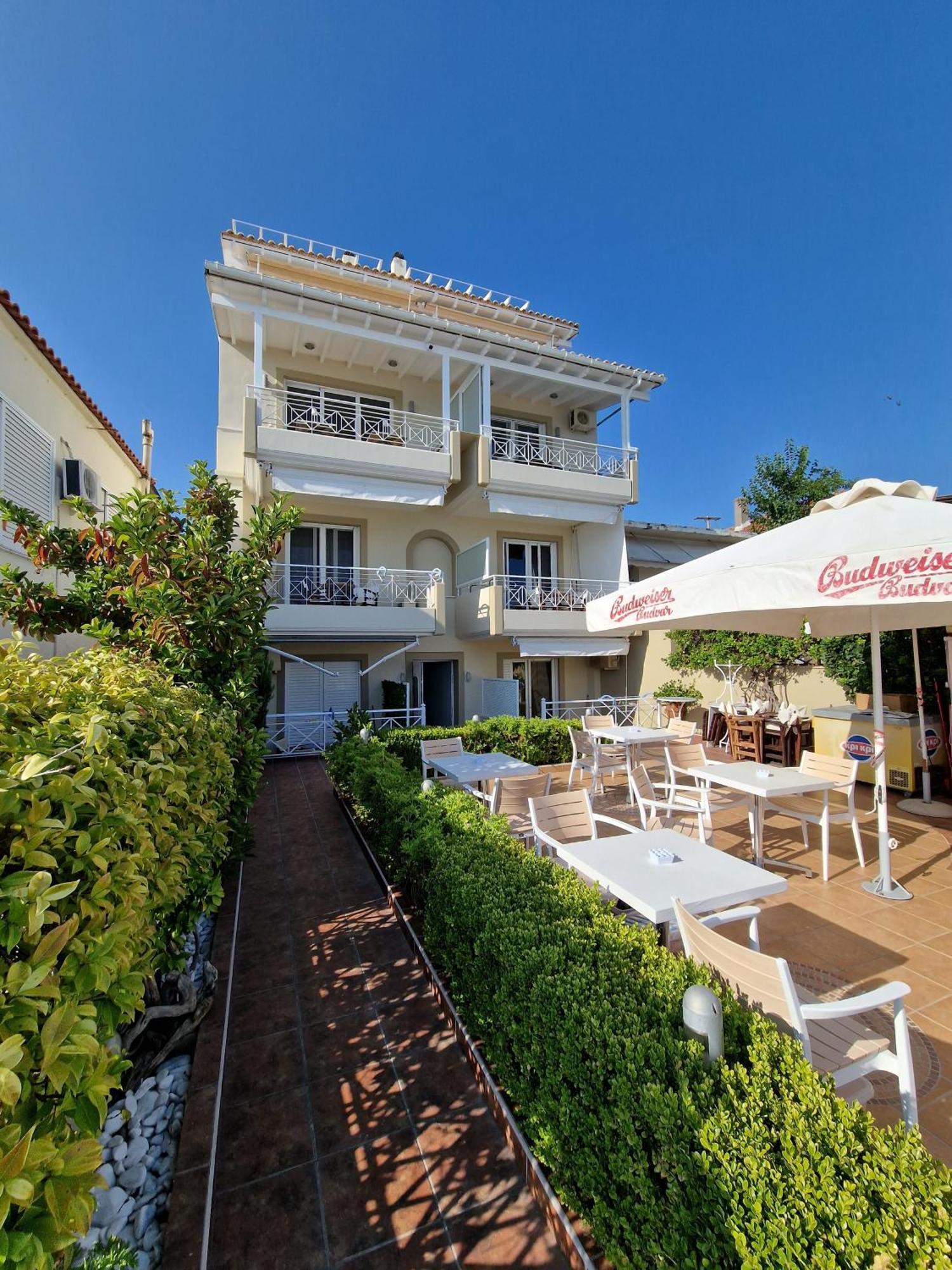 Aparthotel Porto Xronia Khrónia Zewnętrze zdjęcie